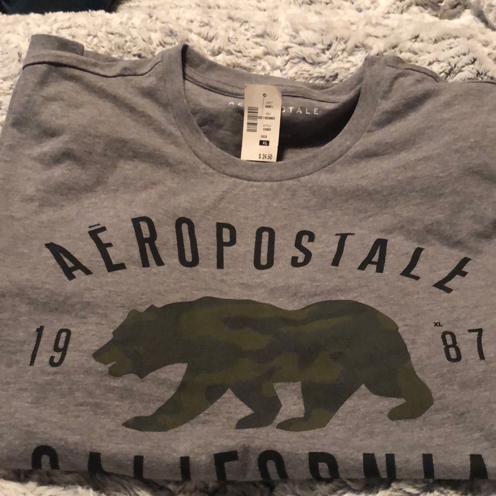Aeropostale T-shirt